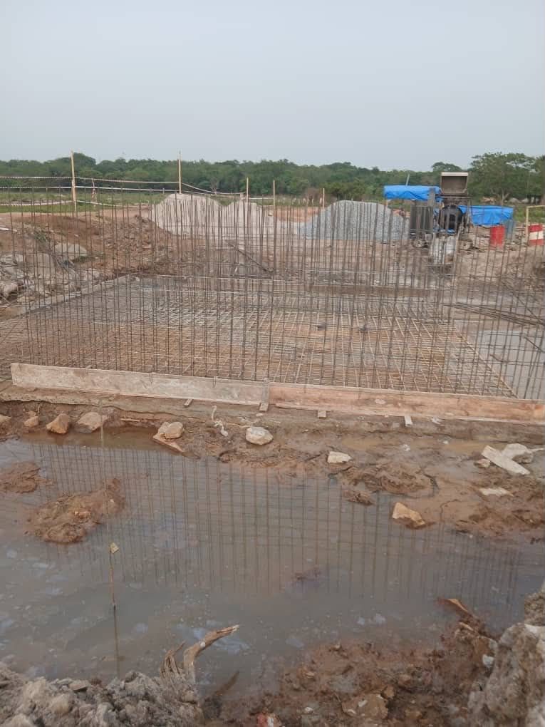 Reinforcement mat and formwork for a pile cap