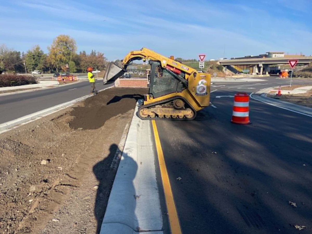 Interchange and roundabout roadworks